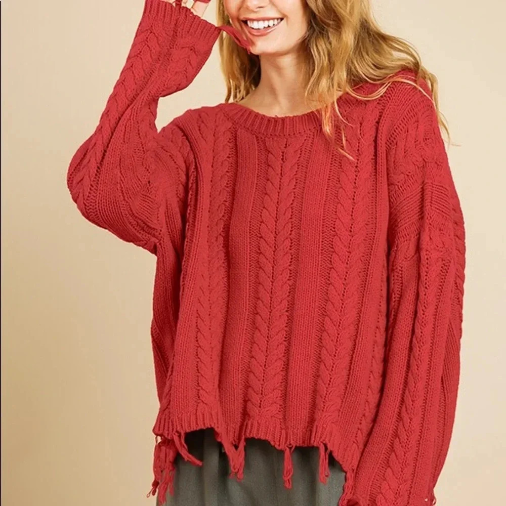 NWT Umgee Boutique Heavy Cable Knit Sweater with Frayed tassel Hem deep red